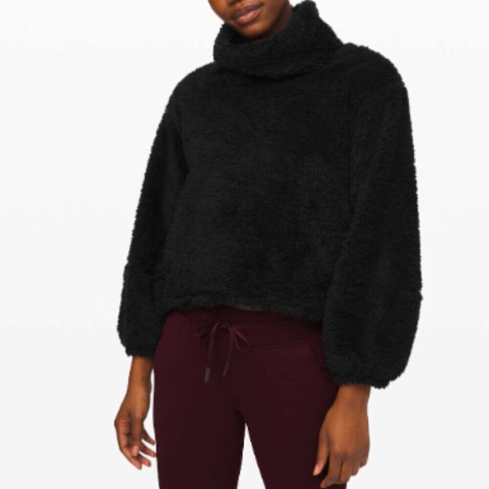 Lululemon Warmth Restore Sweater Womens Size S/M Black Sherpa High-Neck Pullover